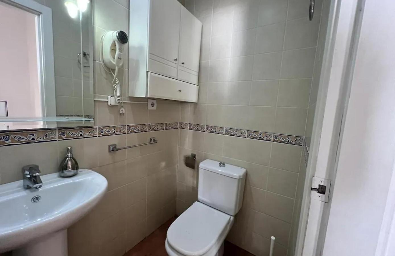 El Rincon De La Carihuela Apartman Torremolinos Kültér fotó