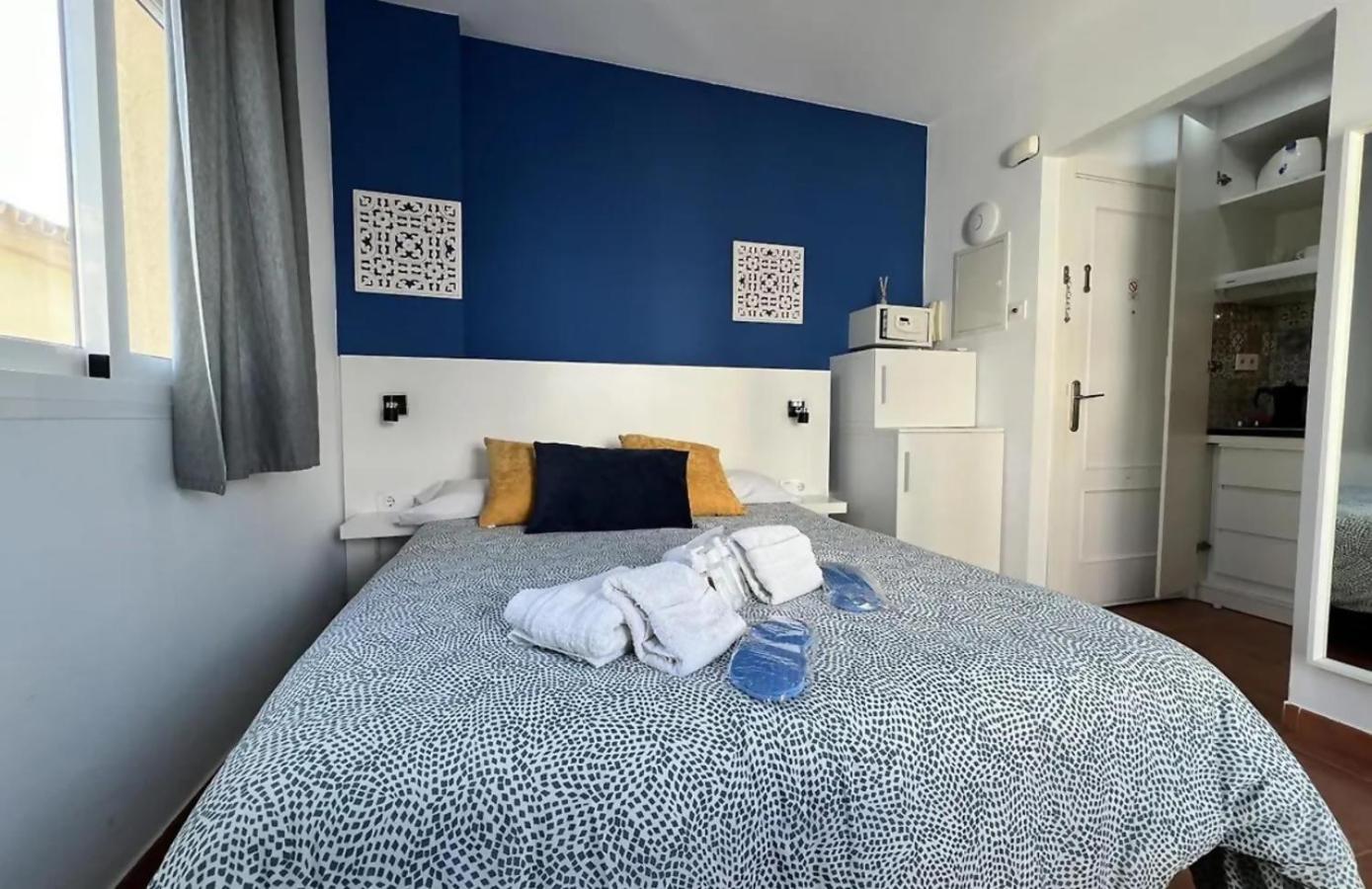 El Rincon De La Carihuela Apartman Torremolinos Kültér fotó